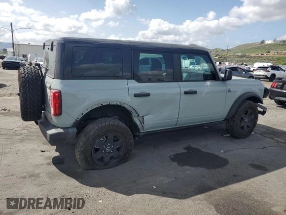 2024 Ford Bronco Black Diamond with VIN 1FMDE1BH9RLB26151, listed as a Copart auction lot 51706795 with 10,981 mi miles and Salvage title. Bid and sale history available at DreamBid. Image 3.