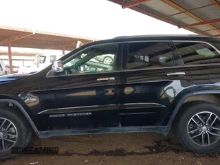 2017 Jeep Grand Cherokee Limited with VIN 1C4RJEBG2HC813328, listed as a IAAI auction lot 41629494 with 123,994 mi miles. Bid and sale history available at carsss.com. Image 15.