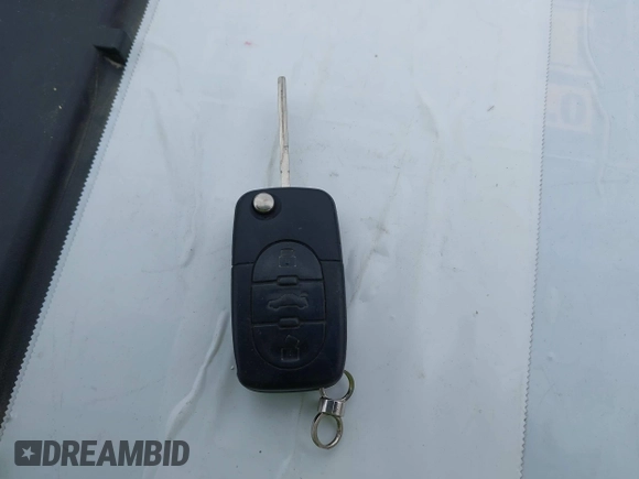 2005 Audi A4 3.0L z VIN WAULT68E05A024059, wystawiony jako IAAI lot #42488146 z przebiegiem Nie podano mil oraz . Historia ofert i sprzedaży dostępna na DreamBid. Obrazek 11.
