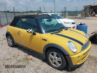 2007 MINI Convertible с VIN WMWRF33517TG17382, выставлен на аукционе IAAI как лот 42573543 с пробегом 125 191 миль миль и . История ставок и продаж доступна на DreamBid. Изображение 1.