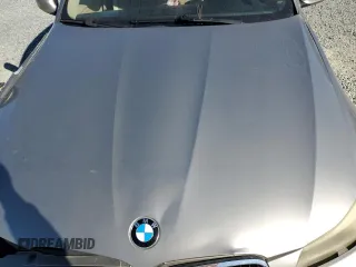 2009 BMW 3 Series 328i с VIN WBAPH77599NM30687, выставлен на аукционе Copart как лот 45596425 с пробегом Не указан миль и Списание • Salvage title. История ставок и продаж доступна на DreamBid. Изображение 12.