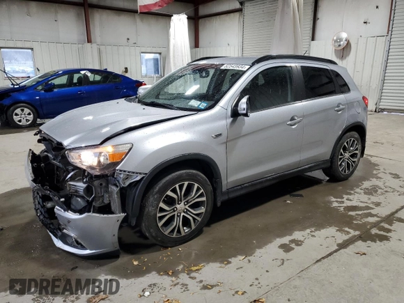 2016 Mitsubishi Outlander SEL z VIN JA4AR4AW5GZ038621, wystawiony jako Copart lot #82545934 z przebiegiem 56 503 mil mil oraz Szkoda całkowita • Salvage title. Historia ofert i sprzedaży dostępna na DreamBid. Obrazek 1.