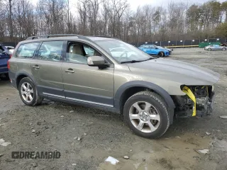 2009 Volvo XC70 3.2L z VIN YV4BZ982091057389, wystawiony jako Copart lot #45943245 z przebiegiem 130 561 mil mil oraz Szkoda całkowita • Salvage title. Historia ofert i sprzedaży dostępna na DreamBid. Obrazek 4.