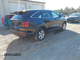 2023 Kia Sorento LX with VIN 5XYRGDLC1PG205332, listed as a IAAI auction lot 41776625 with 47,300 mi miles. Bid and sale history available at carsss.com. Image 4.