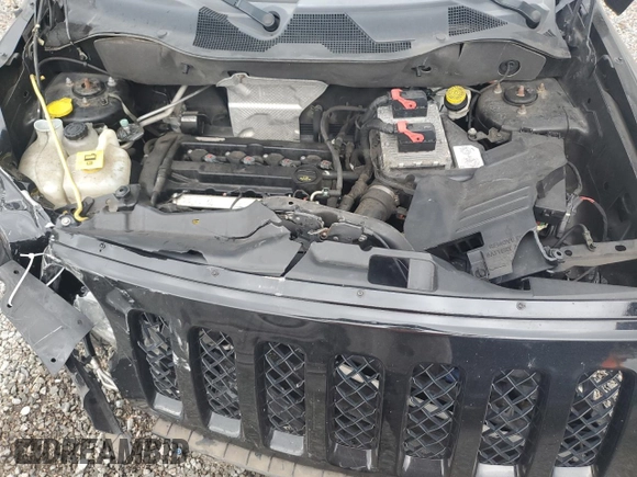 2013 Jeep Patriot Latitude with VIN 1C4NJPFA9DD218707, listed as a Copart auction lot 84627144 with 127,365 mi miles and Salvage Title. Bid and sale history available at carsss.com. Image 12.