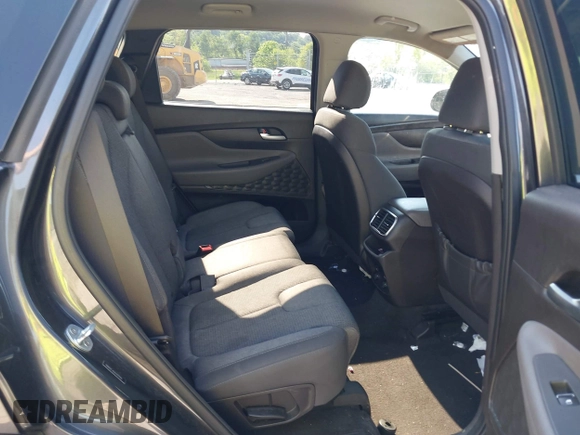 2020 Hyundai Santa Fe SE with VIN 5NMS2CAD1LH229443, listed as a IAAI auction lot 39476214 with 82,140 mi miles. Bid and sale history available at carsss.com. Image 8.