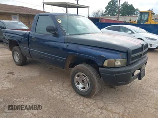 2001 Dodge 1500 z VIN 1B7HC16Y41S227470, wystawiony jako IAAI lot #41768022 z przebiegiem 236 712 mil mil oraz . Historia ofert i sprzedaży dostępna na DreamBid. Obrazek 1.