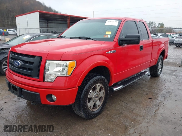 2010 Ford F-150 XL z VIN 1FTEX1EWXAFA69586, wystawiony jako IAAI lot #41947671 z przebiegiem 156 317 mil mil oraz . Historia ofert i sprzedaży dostępna na DreamBid. Obrazek 19.