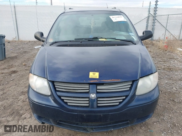 2005 Dodge Caravan SE with VIN 1D4GP24R75B108449, listed as a IAAI auction lot 41734639 with 266,376 mi miles and . Bid and sale history available at DreamBid. Image 6.