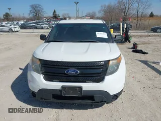 2013 Ford Police Interceptor Utility z VIN 1FM5K8ARXDGC73841, wystawiony jako IAAI lot #41794491 z przebiegiem 177 368 mil mil oraz . Historia ofert i sprzedaży dostępna na DreamBid. Obrazek 12.
