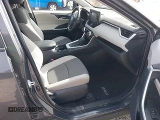 2019 Toyota RAV4 Hybrid XLE with VIN 2T3RWRFV0KW027727, listed as a IAAI auction lot 41881450 with 20,568 mi miles. Bid and sale history available at carsss.com. Image 5.