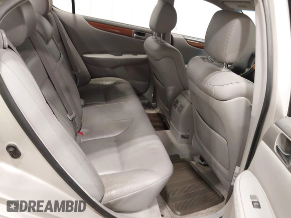 2005 Lexus ES 330 with VIN JTHBA30G555118414, listed as a IAAI auction lot 41855659 with 96,335 mi miles. Bid and sale history available at carsss.com. Image 8.