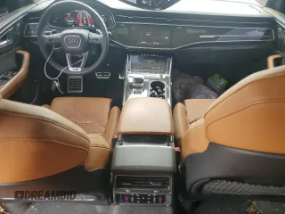 2022 Audi RS Q8 z VIN WU1ARBF17ND007066, wystawiony jako Copart lot #53830164 z przebiegiem 26 261 mil mil oraz Szkody całkowita. Historia ofert i sprzedaży dostępna na DreamBid. Obrazek 8.