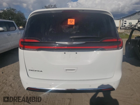 2021 Chrysler Pacifica Touring with VIN 2C4RC1FG1MR510121, listed as a Copart auction lot 78366954 with 34,296 mi miles and Salvage title. Bid and sale history available at DreamBid. Image 6.