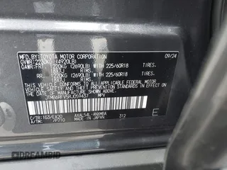 2024 Toyota RAV4 Hybrid XLE Premium z VIN JTMB6RFV5RJ059437, wystawiony jako IAAI lot #42485203 z przebiegiem 4 200 mil mil oraz . Historia ofert i sprzedaży dostępna na DreamBid. Obrazek 9.