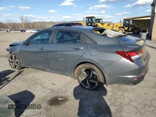2023 Hyundai Elantra SEL z VIN KMHLS4AGXPU565428, wystawiony jako Copart lot #50347355 z przebiegiem Nie podano mil oraz Szkoda całkowita • Salvage title. Historia ofert i sprzedaży dostępna na DreamBid. Obrazek 2.