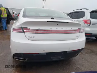 2015 Lincoln MKZ Hybrid with VIN 3LN6L2LU3FR612824, listed as a IAAI auction lot 41475840 with 122,499 mi miles and . Bid and sale history available at carsss.com. Image 16.