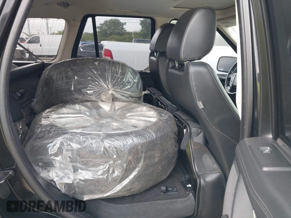 2011 Land Rover Range Rover Sport HSE Lux with VIN SALSK2D44BA292396, listed as a IAAI auction lot 42446484 with 238,684 mi miles and . Bid and sale history available at DreamBid. Image 8.