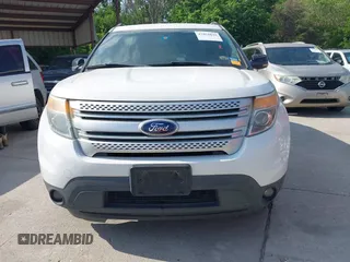 2013 Ford Explorer XLT with VIN 1FM5K7D81DGA33851, listed as a IAAI auction lot 42058840 with 264,577 mi miles. Bid and sale history available at carsss.com. Image 6.