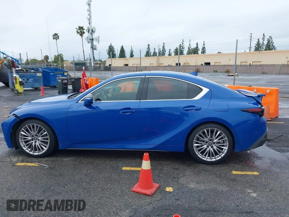 2022 Lexus IS 300 z VIN JTHDA1D22N5121234, wystawiony jako IAAI lot #41796892 z przebiegiem 63 902 mil mil oraz . Historia ofert i sprzedaży dostępna na DreamBid. Obrazek 14.