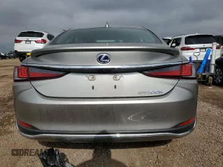 2020 Lexus ES 300h with VIN 58AD21B19LU007702, listed as a Copart auction lot 62045245 with 24,943 mi miles and Salvage title. Bid and sale history available at DreamBid. Image 6.