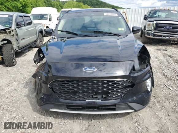 2020 Ford Escape SEL with VIN 1FMCU9H68LUB17865, listed as a Copart auction lot 58217685 with 113,569 mi miles and Salvage title. Bid and sale history available at DreamBid. Image 5.
