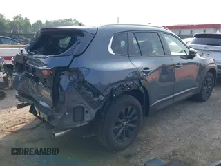 2024 Mazda CX-50 S Premium z VIN 7MMVABDM7RN231991, wystawiony jako IAAI lot #42481427 z przebiegiem 7 843 mil mil oraz . Historia ofert i sprzedaży dostępna na DreamBid. Obrazek 18.