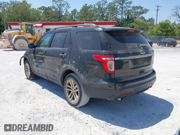 2015 Ford Explorer with VIN 1FM5K7B95FGB62609, listed as a IAAI auction lot 42060885 with 129,130 mi miles and . Bid and sale history available at carsss.com. Image 3.