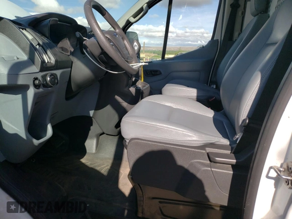 2018 Ford Transit с VIN 1FTYE1ZM5JKB50577, выставлен на аукционе Copart как лот 55479095 с пробегом 9 485 миль миль и Списание • Salvage title. История ставок и продаж доступна на DreamBid. Изображение 7.