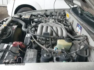 2000 Toyota 4Runner SR5 z VIN JT3HN86R5Y0260063, wystawiony jako IAAI lot #42698330 z przebiegiem 187 677 mil mil oraz . Historia ofert i sprzedaży dostępna na DreamBid. Obrazek 12.