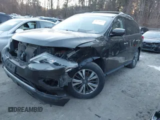 2017 Nissan Pathfinder SV with VIN 5N1DR2MM4HC630884, listed as a IAAI auction lot 41238925 with 114,622 mi miles. Bid and sale history available at carsss.com. Image 18.