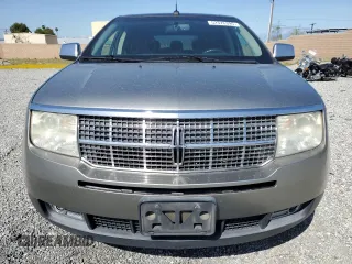 2008 Lincoln MKX with VIN 2LMDU68C08BJ39272, listed as a Copart auction lot 52376395 with 209,384 mi miles and Salvage Title. Bid and sale history available at DreamBid. Image 5.