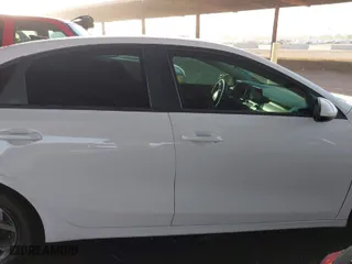 2020 Kia Forte LXS with VIN 3KPF24AD3LE233749, listed as a IAAI auction lot 41696420 with NaN miles. Bid and sale history available at carsss.com. Image 14.