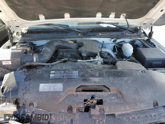 2005 GMC Sierra 3500 DRW Work Trk z VIN 1GTJK33215F873855, wystawiony jako Copart lot #44970565 z przebiegiem 214 306 mil mil oraz Szkoda całkowita • Salvage title. Historia ofert i sprzedaży dostępna na DreamBid. Obrazek 11.