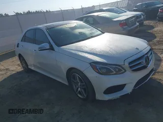 2014 Mercedes-Benz E 550 Sport с VIN WDDHF9BB0EA902773, выставлен на аукционе IAAI как лот 42804401 с пробегом 219 970 миль миль и . История ставок и продаж доступна на DreamBid. Изображение 1.