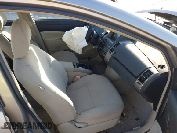 2009 Toyota Prius with VIN JTDKB20U693534679, listed as a IAAI auction lot 41299735 with 189,621 mi miles and . Bid and sale history available at DreamBid. Image 5.