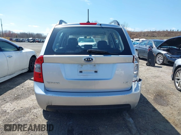 2009 Kia Rondo LX with VIN KNAFG529297274333, listed as a IAAI auction lot 41930091 with 45,960 mi miles. Bid and sale history available at carsss.com. Image 16.