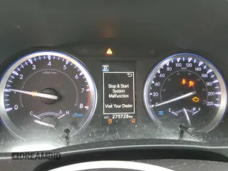 2019 Toyota Highlander SE z VIN 5TDJZRFH7KS598809, wystawiony jako Copart lot #56323355 z przebiegiem 275 728 mil mil oraz Szkoda całkowita • Salvage title. Historia ofert i sprzedaży dostępna na DreamBid. Obrazek 9.
