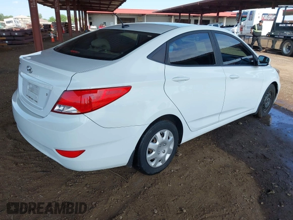 2016 Hyundai Accent SE z VIN KMHCT4AE8GU116292, wystawiony jako IAAI lot #42430290 z przebiegiem 127 084 mil mil oraz . Historia ofert i sprzedaży dostępna na DreamBid. Obrazek 4.
