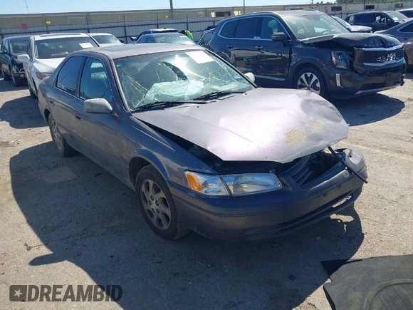 1998 Toyota Camry LE z VIN JT2BF22K6W0117441, wystawiony jako IAAI lot #41720451 z przebiegiem Nie podano mil oraz . Historia ofert i sprzedaży dostępna na DreamBid. Obrazek 1.