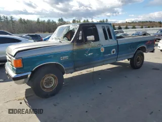 1989 Ford F-250 with VIN 1FTHX25M2KKA93651, listed as a Copart auction lot 78699524 with 0 mi miles and Clean Title. Bid and sale history available at carsss.com. Image 1.