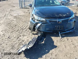 2019 Toyota Avalon XLE with VIN 4T1BZ1FB6KU013940, listed as a IAAI auction lot 42045140 with 67,368 mi miles. Bid and sale history available at carsss.com. Image 6.