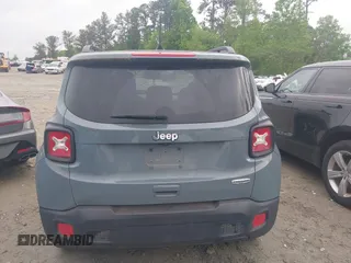 2018 Jeep Renegade Altitude with VIN ZACCJABB1JPJ40873, listed as a IAAI auction lot 42124424 with Not provided miles and . Bid and sale history available at DreamBid. Image 16.