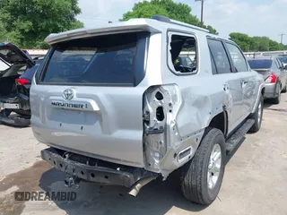 2021 Toyota 4Runner SR5 with VIN JTEMU5JR1M5929960, listed as a IAAI auction lot 41912094 with 90,249 mi miles and . Bid and sale history available at DreamBid. Image 4.