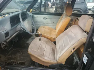 1981 Volkswagen Rabbit z VIN 1VWBG9170BV152464, wystawiony jako Copart lot #81292544 z przebiegiem 122 944 mil mil oraz Tytuł czysty. Historia ofert i sprzedaży dostępna na DreamBid. Obrazek 7.