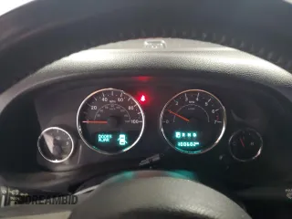 2016 Jeep Wrangler Unlimited Sport z VIN 1C4HJWDG4GL156724, wystawiony jako Copart lot #62733795 z przebiegiem 100 602 mil mil oraz Szkoda całkowita • Salvage title. Historia ofert i sprzedaży dostępna na DreamBid. Obrazek 9.