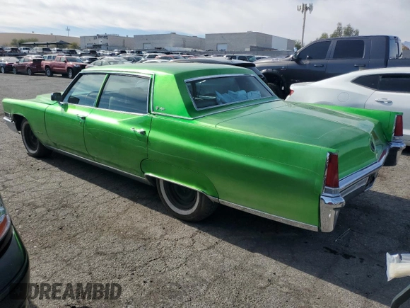 1969 Cadillac Brougham z VIN P9173311, wystawiony jako Copart lot #77826624 z przebiegiem 32 340 mil mil oraz Szkody całkowita. Historia ofert i sprzedaży dostępna na DreamBid. Obrazek 2.