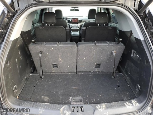 2023 Ford Explorer XLT with VIN 1FMSK8DH9PGB81095, listed as a Copart auction lot 45279135 with 22,975 mi miles and Salvage Title. Bid and sale history available at carsss.com. Image 6.