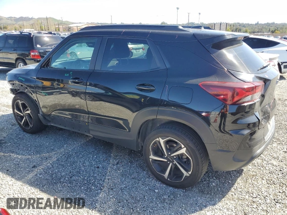 2022 Chevrolet TrailBlazer RS with VIN KL79MTSL2NB041386, listed as a Copart auction lot 49811945 with 262,120 mi miles and Salvage Title. Bid and sale history available at carsss.com. Image 2.