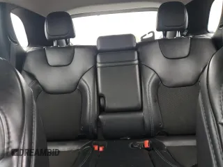 2019 Jeep Cherokee Latitude Plus z VIN 1C4PJMLXXKD398874, wystawiony jako Copart lot #53230615 z przebiegiem 81 386 mil mil oraz Szkoda całkowita • Salvage title. Historia ofert i sprzedaży dostępna na DreamBid. Obrazek 10.